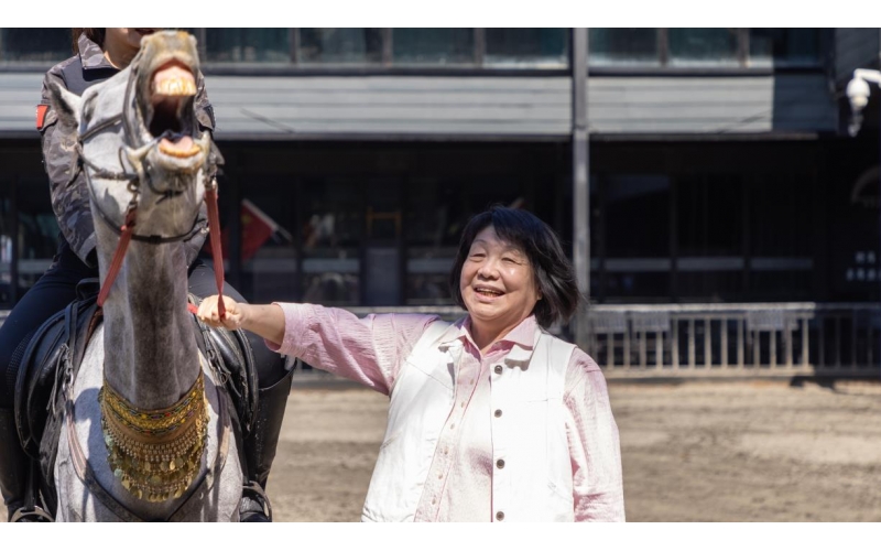 著名作家畢淑敏：新疆古生態(tài)園，值得來(lái)！